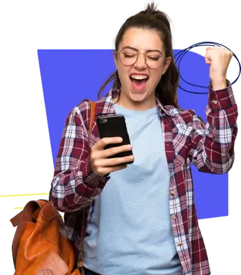 Femme qui decroche un job grace a son cv